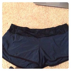 Lululemon speed shorts - navy blue